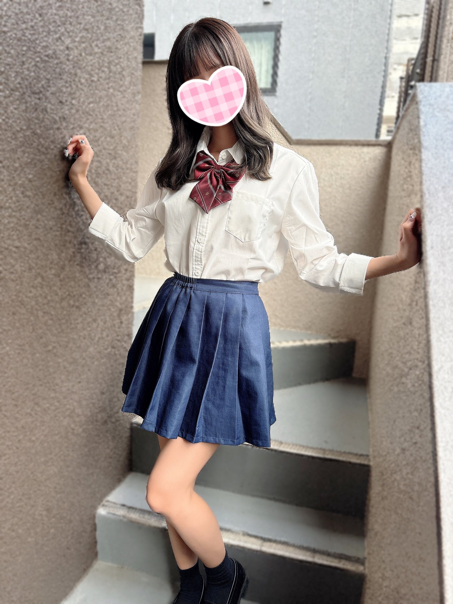 にじ(新人)